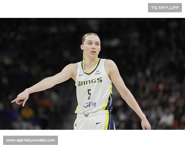 WNBA传奇球星巡展首站芝加哥开幕 展出奖杯复制品与历史珍品